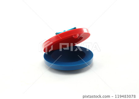 Castanets 119483078
