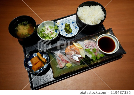 刺身/生魚片套餐 刺身/生魚片套餐 119487325