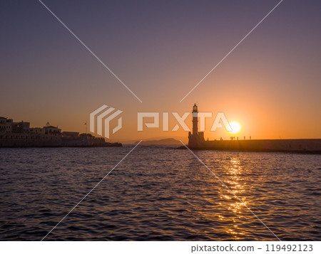 Silhouette of pier and old lighthouse at sunset (Chania Old Town, Crete, Greece) Silhouette of pier and old lighthouse at sunset (Chania Old Town, Crete, Greece) 119492123