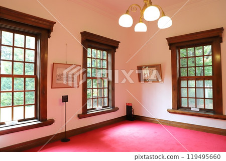 Former Mitsubishi Mining Dormitory reception room, Chuo Ward, Sapporo 119495660
