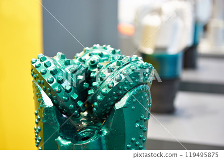 Green drilling head for oil production Green drilling head for oil production 119495875