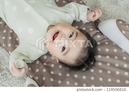 Baby to take a nap 119500810