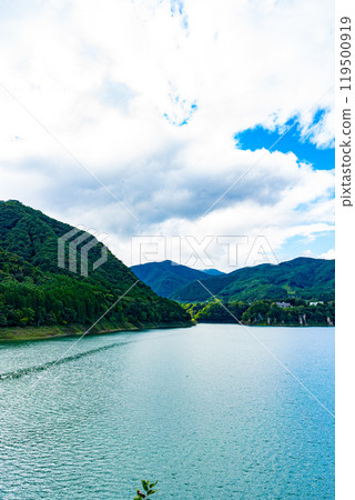 Lake Akaya (Minakami Town, Gunma Prefecture) Lake Akaya (Minakami Town, Gunma Prefecture) 119500919