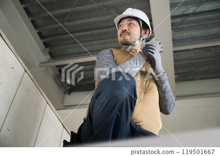 法律領域的轉行、招募、招募形象，如高空作業、高位工作、拆除公司等。 119501667