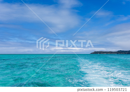 Sailing on Turquoise Waters, Ile aux Cerfs, Mauritius. 119503721