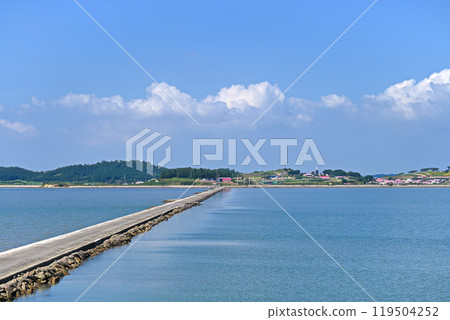 [韓國/全羅南道] 連接新安郡1004個島嶼大地島和屏保島的海底公路 119504252