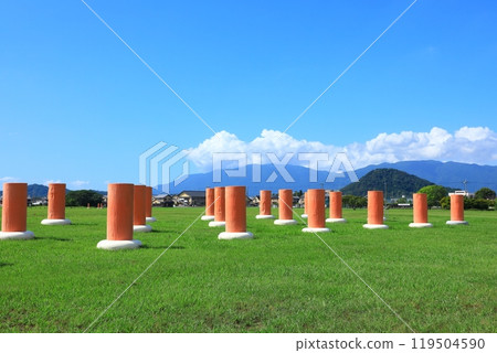 特別史蹟 藤原宮遺址 - 從大極殿遺址眺望烏根山 特別史蹟 藤原宮遺址 - 從大極殿遺址眺望烏根山 119504590
