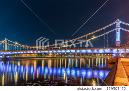 Krymsky Bridge or Crimean Bridge in Moscow at summer night 119505452