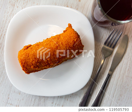 Appetizing croquettes in Polish closeup Appetizing croquettes in Polish closeup 119505793