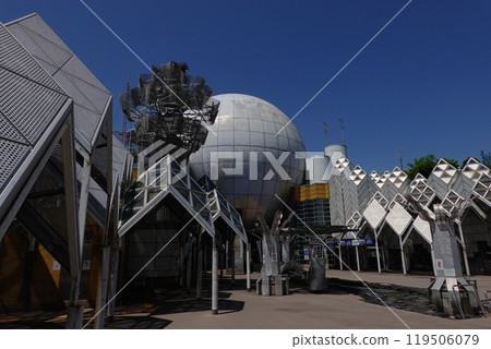 Fujisawa City Shonandai Cultural Center Children's Hall 119506079