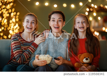family watching holiday movies at home 119508341