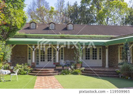 Kobe Kitano Le Van Vert Kobe Kitano Le Van Vert 119509965