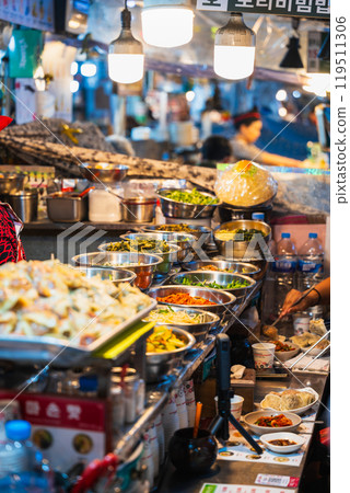 Seoul Gwangjang Market Seoul Gwangjang Market 119511306