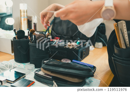 Hair make-up tools 119511976