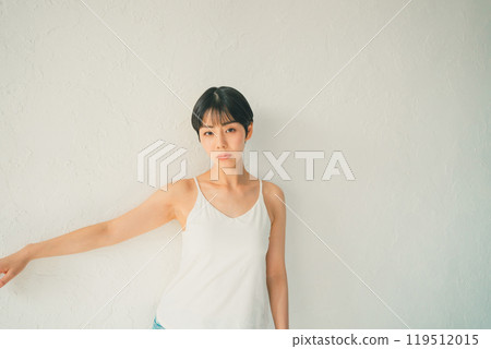 Arm care for women in their 30s Arm care for women in their 30s 119512015