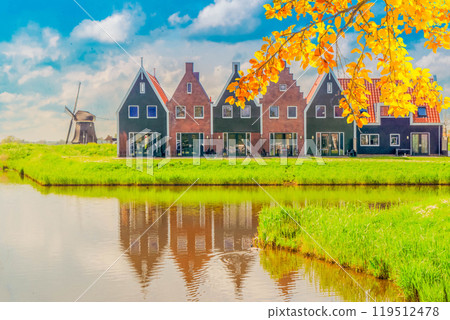 skyline of old town Zaanse Schans skyline of old town Zaanse Schans 119512478