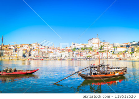historic town of Porto, Portugal 119512520