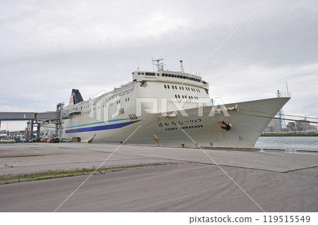 Shin Nihonkai Ferry Ferry Shirakaba Tomakomai East Port 119515549
