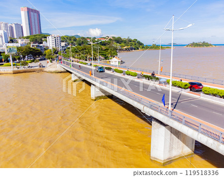 The Kai River in Nha Trang. 119518336