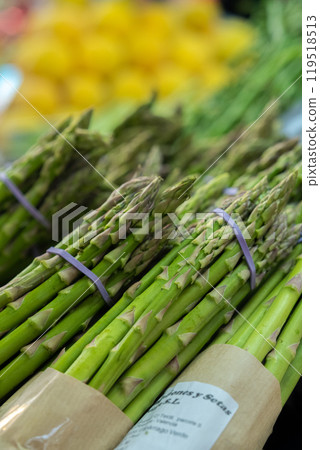 bunches of fresh green asparagus 119518513
