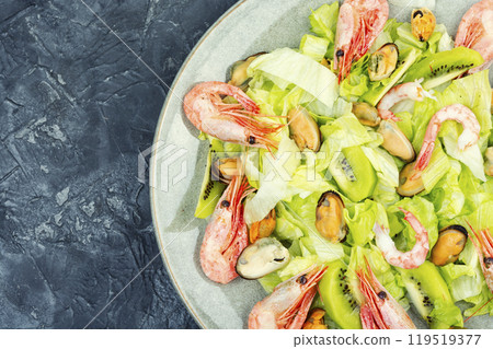 Seafood platter with shrimp, mussels. Seafood platter with shrimp, mussels. 119519377