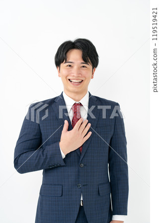 商人，20多歲男性，交給我們 119519421