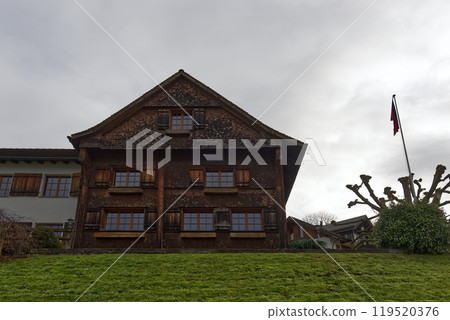 typical Bavarian houses in the Austrian Alps typical Bavarian houses in the Austrian Alps 119520376