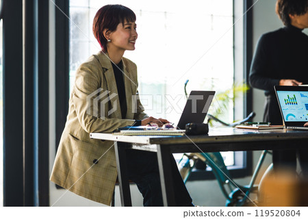 休閒商務 119520804