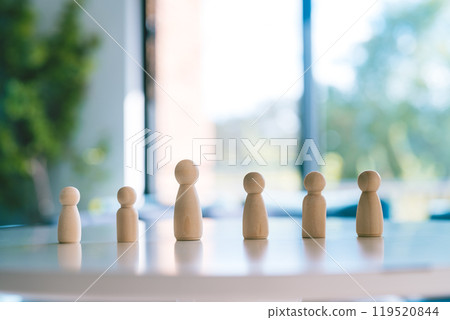 房間裡的照片 119520844