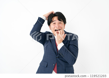 Businessman, male in his 20s, panic 119521203