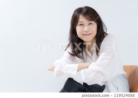 女性肖像 119524088