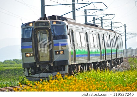 Sapporo-Numazu Line, Ainosato Park - Ishikari Taimi, JR Hokkaido, Kiha 201 series, D-104 train (Naebo) 119527240