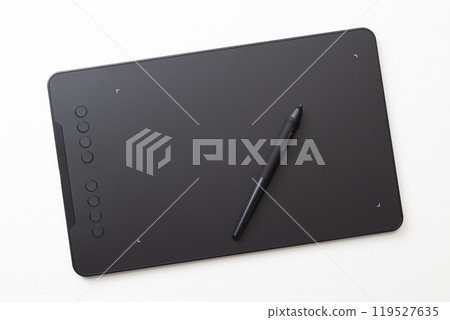 白色背景上的數位板 119527635