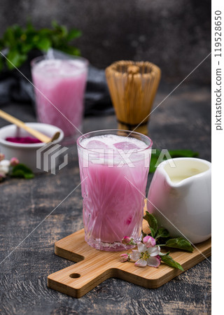 Pink matcha ice latte with milk 119528650