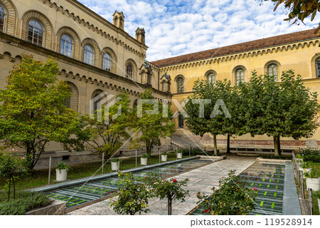 Cabinet Garden of the royal residence in Munich, Germany Cabinet Garden of the royal residence in Munich, Germany 119528914
