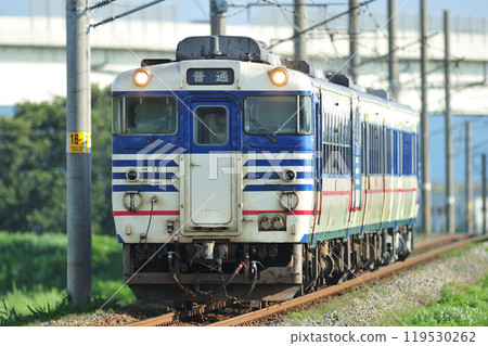 Uetsu Main Line Iwafune-cho - Murakami JR East Kiha 40 Series Kiha 40-502 (Niitsu) Uetsu Main Line Iwafune-cho - Murakami JR East Kiha 40 Series Kiha 40-502 (Niitsu) 119530262