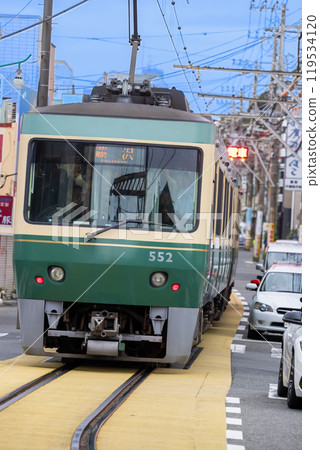 Enoshi Ekimae路面部分 Enoshi Ekimae路面部分 119534120