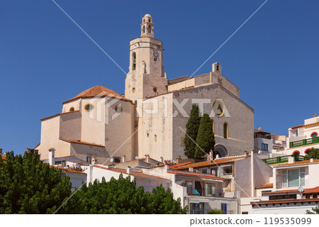 Church of Santa Maria in Cadaques on a sunny day Church of Santa Maria in Cadaques on a sunny day 119535099