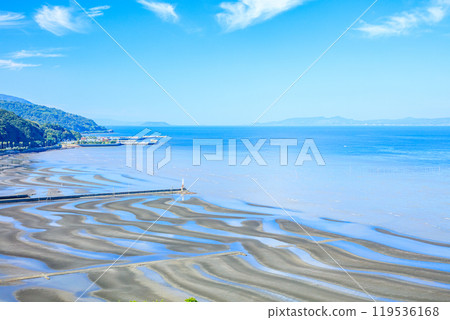 Okoshiki Beach at low tide in autumn, Uto City, Kumamoto Prefecture Okoshiki Beach at low tide in autumn, Uto City, Kumamoto Prefecture 119536168