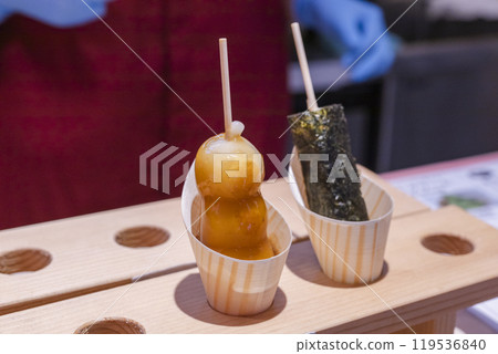 烤團子和御手洗團子 烤團子和御手洗團子 119536840