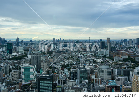 城市景觀:從摩天大樓看東京建築 城市景觀:從摩天大樓看東京建築 119540717