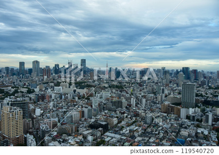 Cityscape: Tokyo buildings seen from a skyscraper 119540720
