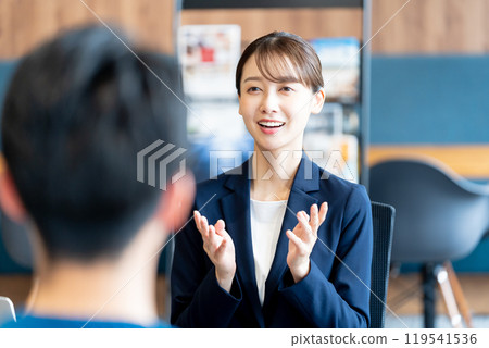 Female consultant at reception 119541536