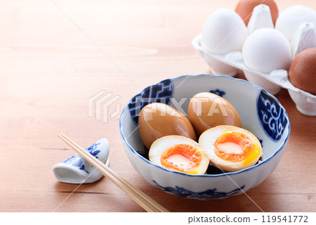 Boiled eggs (seasoned eggs) 119541772