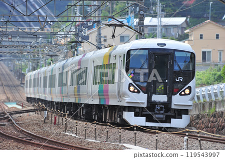 中央本線鹽津上野原JR東E257系列0系列M-110編隊（松本）梓海治 119543997