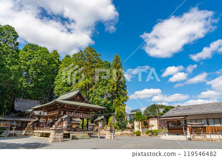 新宮神社境內 滋賀縣甲賀市信樂町信樂一宮 119546482
