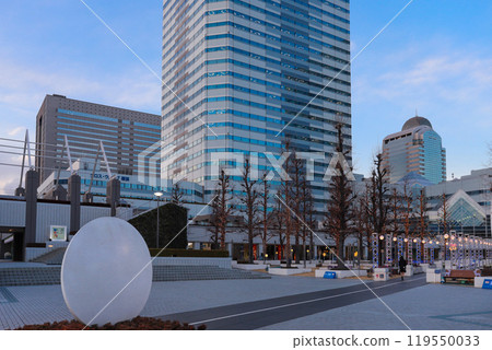 海濱幕張站北口點燈 119550033