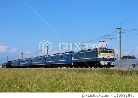 [JR East] EF65 type + 12 series + C61 type rapid train "EL Gunmakiryu" (Ryōmo Line: Isesaki - Komagata) 119551953