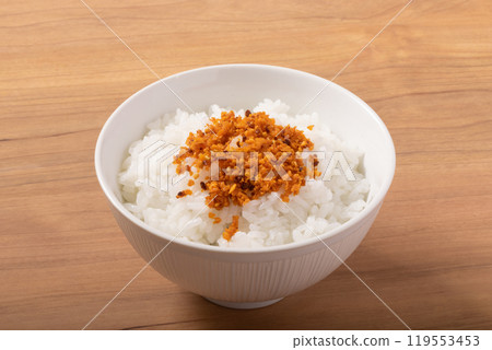 大蒜辣椒油香松 119553453