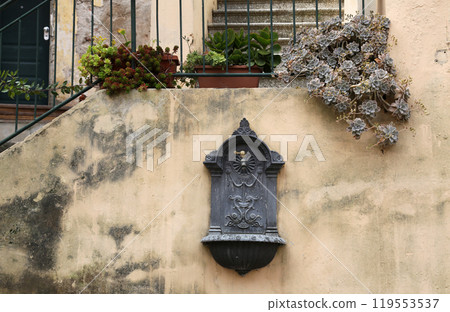 Old Drinking Fountain in Italian City 119553537